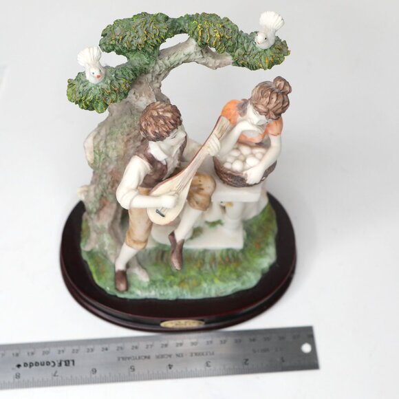 Ruby's Collection Romeo & Juliette Resin Wood Figurine Art Decor Romance Love - Picture 8 of 9